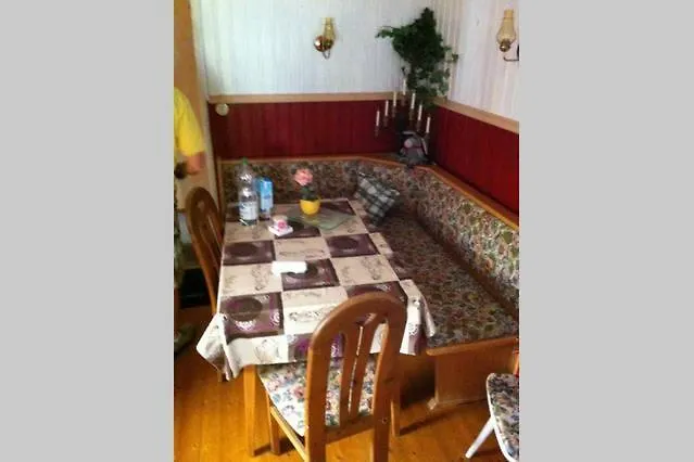 Haus Tulpe Проживание в семье